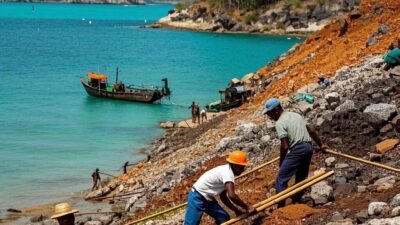 Menakar Kebijaksanaan dan Solusi Pemanfaatan Sumber Daya Alam Timah di Indonesia