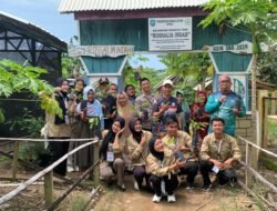 Implementasi Nilai Kedisinian melalui Kegiatan Penanaman Bibit Matoa sebagai Upaya Pelestarian Alam di Desa Rajik