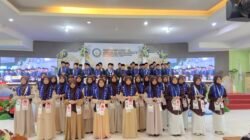 Melahirkan Generasi Qurani yang Tangguh: SMP Islam SMART Pangkal Pinang Gelar Wisuda Tahfidz dan Pelepasan Siswa Angkatan V