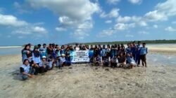Mahasiswa Unmuh Babel Edukasi Siswa SMKN 1 Selat Nasik tentang Konservasi Perairan