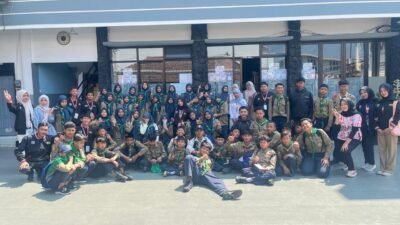 KKN MAs Kelompok 81 Ikuti Kegiatan Jumat Bercahaya di SMP Muhammadiyah 2 Batu
