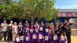 Serunya Belajar Eco Print, Mahasiswa KKN Unmuh Babel Ajak Siswa SDN 24 Belinyu Berkreasi